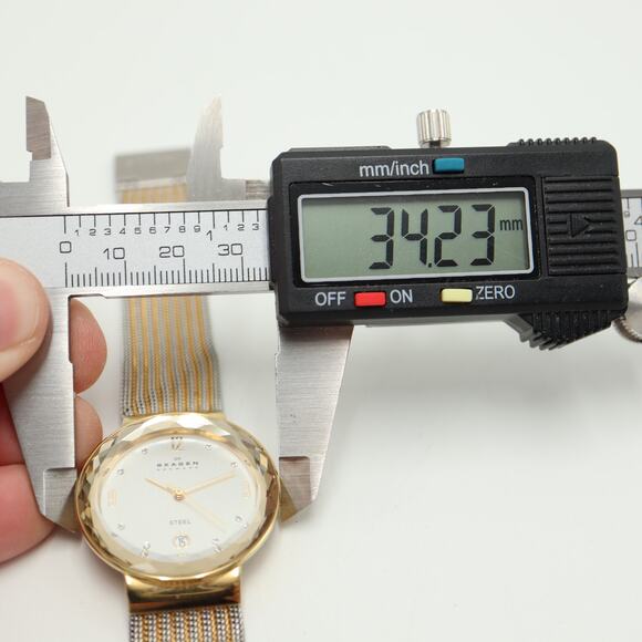 Skagen Slim Two Tone Date 35mm Unisex Watch Steel Mesh Facet Crystal New Battery - Picture 2 of 13